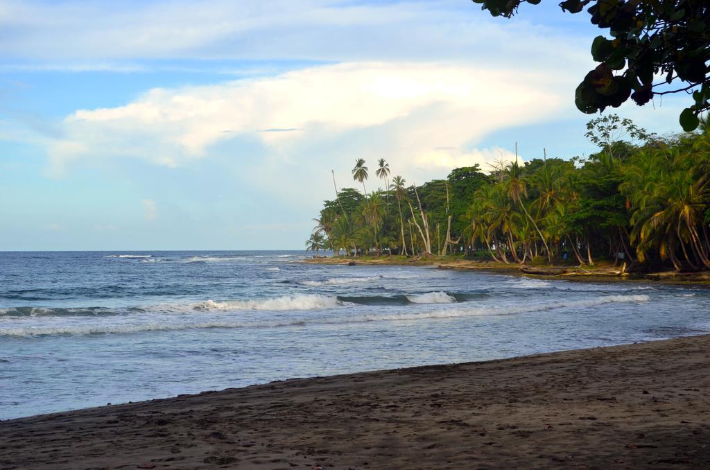 Lanna Ban Hotel Puerto Viejo de Talamanca Luaran gambar
